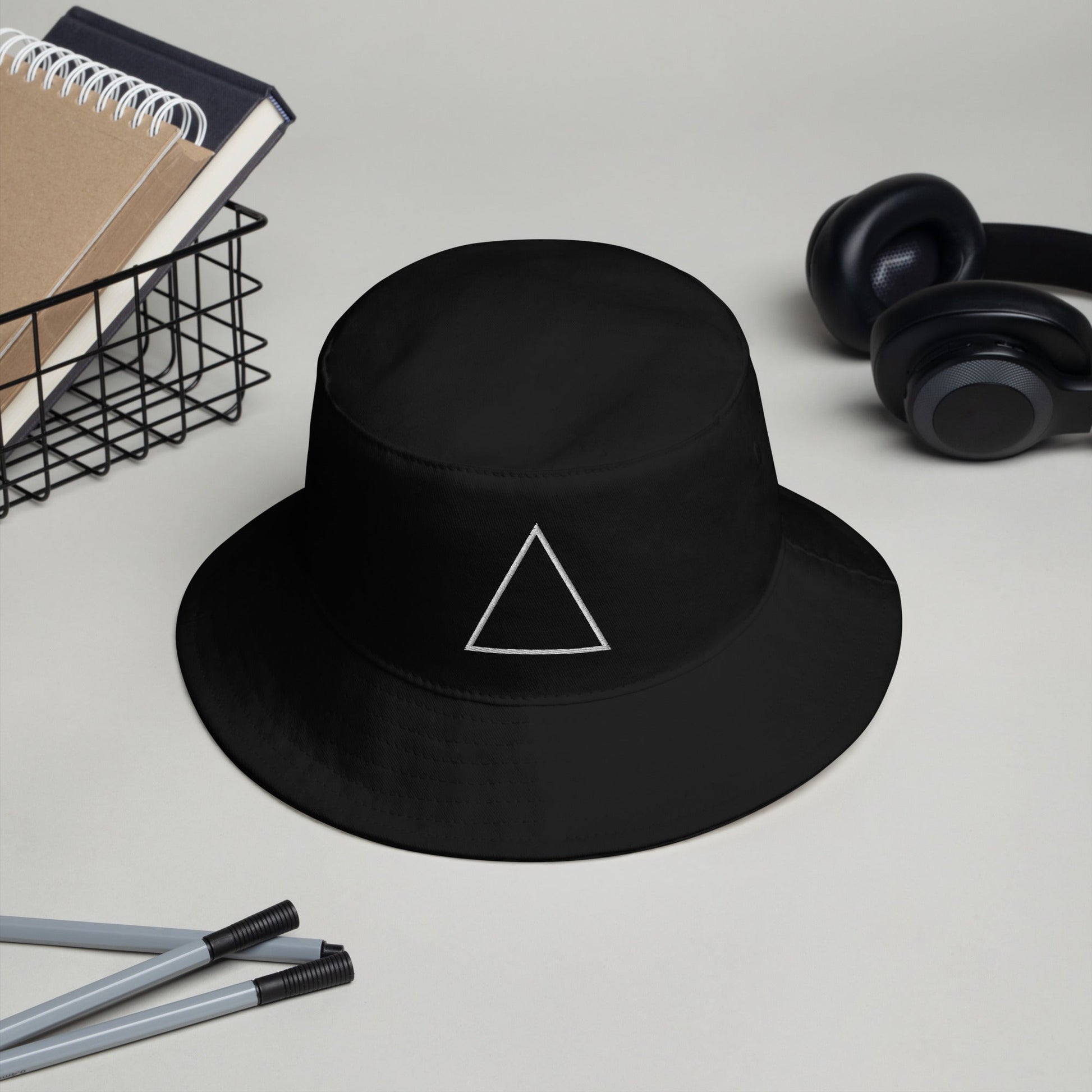 Embroidered Bucket Hat TRIANGLE - BONOTEE